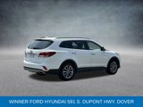 Used 2017 Hyundai Santa Fe SE image 5