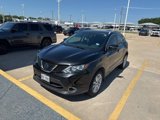 Used 2019 Nissan Rogue Sport SV w/ Technology Package image 2