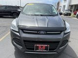 Used 2015 Ford Escape SE image 2