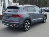 Certified 2022 Volkswagen Taos SEL w/ Panoramic Sunroof Package image 2