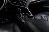 Used 2022 Toyota Camry SE image 5