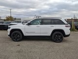 New 2025 Jeep Grand Cherokee Altitude image 3