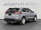 Used 2020 Ford Edge SE image 2