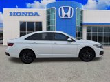 Used 2024 Volkswagen Jetta SE w/ Black Wheel Package image 2