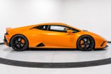 Used 2022 Lamborghini Huracan EVO image 2