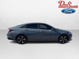 Used 2022 Hyundai Elantra Limited image 5
