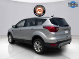 Used 2019 Ford Escape SE image 4