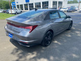 Certified 2023 Hyundai Elantra SEL w/ Preferred Accessory Package image 4