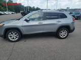 Used 2018 Jeep Cherokee Latitude image 4