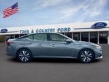 Used 2022 Nissan Altima 2.5 SL image 2