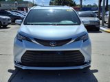 Used 2022 Toyota Sienna XLE image 2