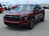 New 2025 Chevrolet Trax RS image 2