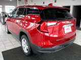 Used 2024 GMC Terrain SLE image 4