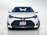 Used 2018 Toyota Corolla LE image 2