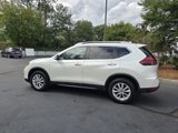 Used 2017 Nissan Rogue SV w/ Sun & Sound Touring Package image 3