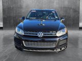 Used 2014 Volkswagen Touareg R-Line image 2