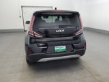 Used 2023 Kia Soul LX w/ LX Technology Package image 6
