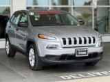 Used 2017 Jeep Cherokee Sport image 6