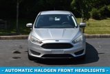 Used 2017 Ford Focus SE image 2