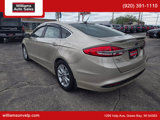 Used 2017 Ford Fusion SE image 6