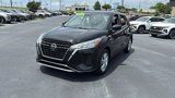 Used 2021 Nissan Kicks S image 3