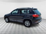 Used 2015 Volkswagen Tiguan S image 5