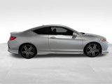 Used 2017 Honda Accord Touring image 4
