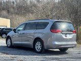 Used 2021 Chrysler Voyager Lxi image 4