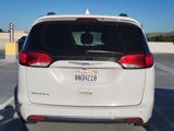 Used 2018 Chrysler Pacifica Touring-L image 4