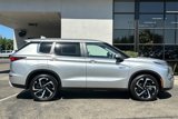 New 2025 Mitsubishi Outlander SE image 4
