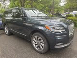 Used 2022 Lincoln Navigator Reserve image 2