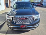 Used 2017 GMC Acadia Denali w/ Technology Package image 2