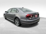 Used 2018 Volkswagen Passat 2.0T R-Line image 4