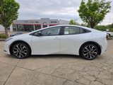 New 2025 Toyota Prius Plug-In Hybrid image 6