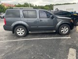Used 2011 Nissan Pathfinder SV image 2