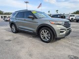 Used 2020 Ford Explorer XLT w/ Equipment Group 202A image 2