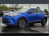 Used 2022 Toyota C-HR XLE image 4