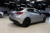 Used 2015 MAZDA MAZDA3 i Grand Touring image 3
