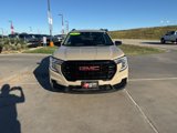 Used 2023 GMC Terrain SLE w/ Driver Convenience Package image 3