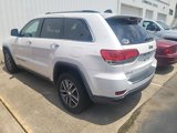 Used 2017 Jeep Grand Cherokee Limited w/ Luxury Group II image 4