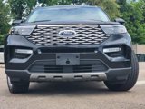 Used 2020 Ford Explorer Platinum w/ Premium Technology Package image 2