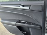 Used 2017 Ford Fusion Titanium image 3