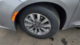Certified 2021 Chrysler Pacifica Limited image 4