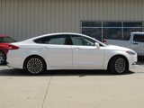 Used 2017 Ford Fusion SE w/ Fusion SE Technology Package image 2