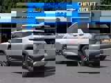 New 2025 Chevrolet Equinox LT w/ Safety and Technology Package image 3