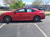 Used 2021 Toyota Camry SE image 2