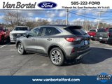 Used 2022 Ford Escape SEL image 3
