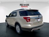 Used 2017 Ford Explorer XLT w/ Equipment Group 202A image 3