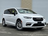 New 2025 Chrysler Pacifica Select image 2