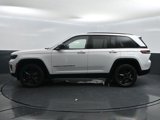 Used 2023 Jeep Grand Cherokee Altitude image 5
